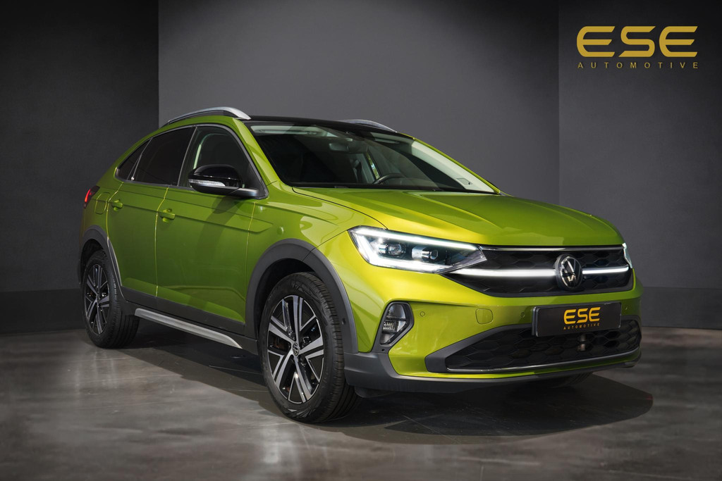 55981063-3.jpg